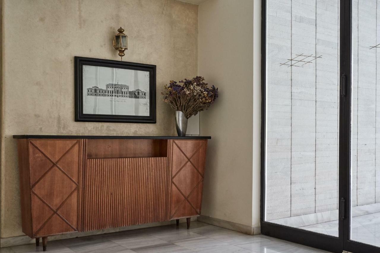 Chic One Bd Apartment With Hilton View Athena Bagian luar foto