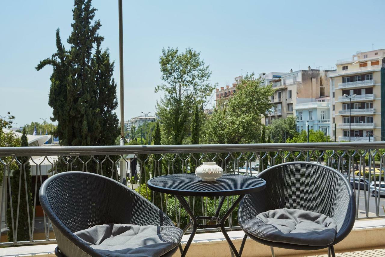 Chic One Bd Apartment With Hilton View Athena Bagian luar foto